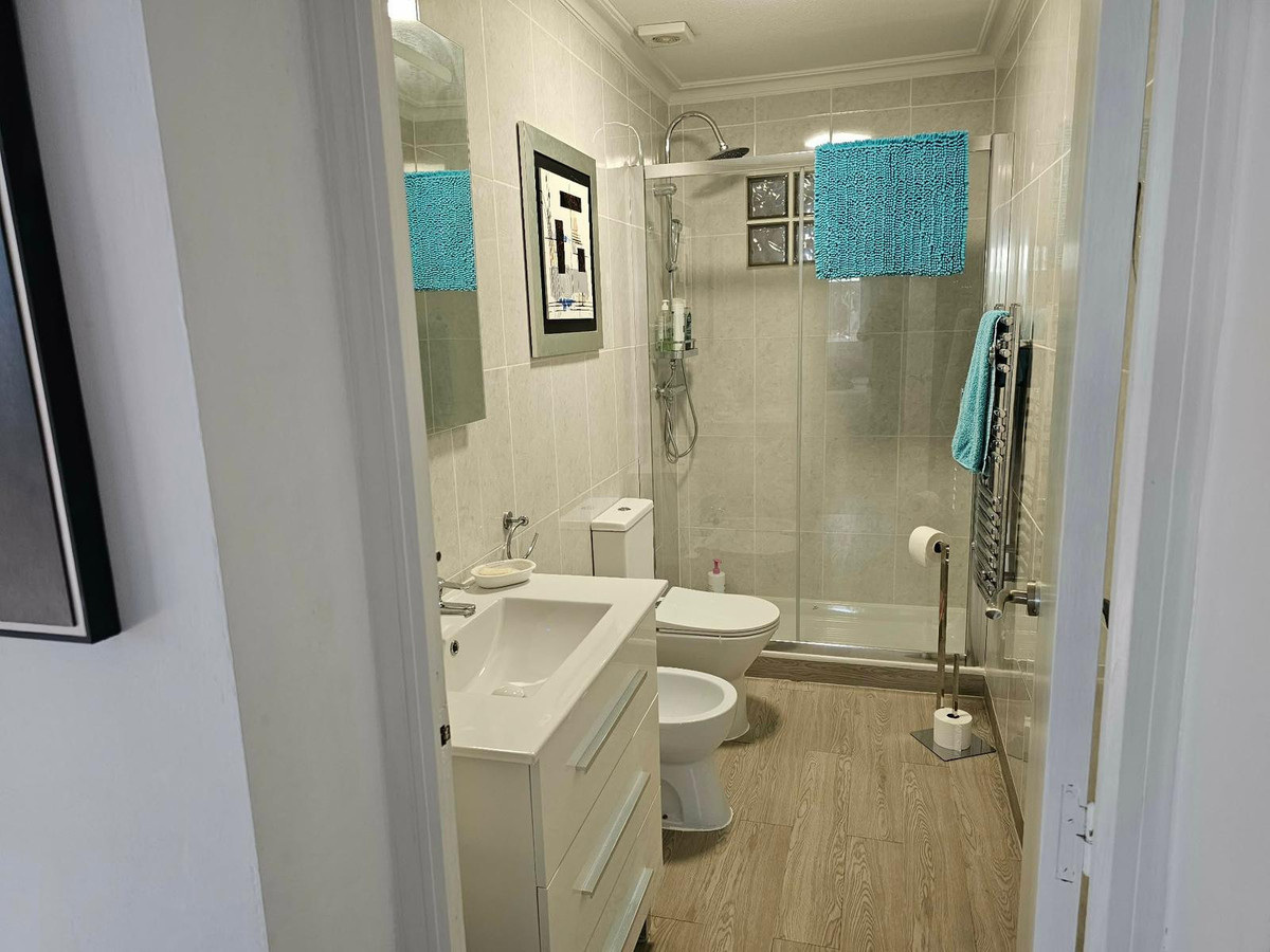 Huis te koop in San Fulgencio | 4 slaapkamers H5325523