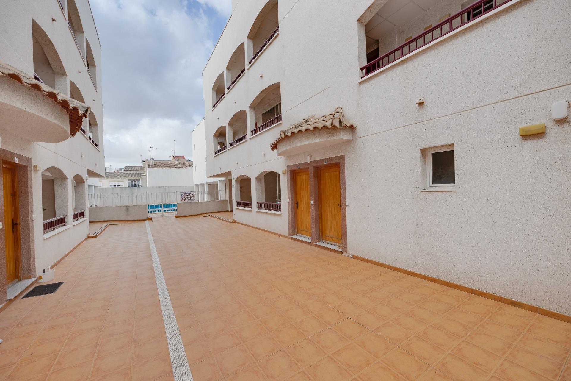 Appartement te koop in San Fulgencio | 2 slaapkamers H9576