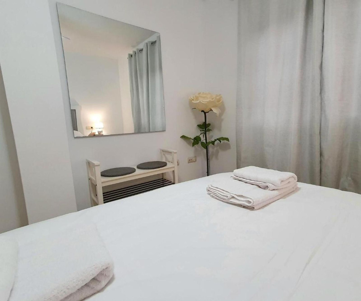 Appartement te koop in San Luis de Sabinillas | 1 slaapkamers H4919980