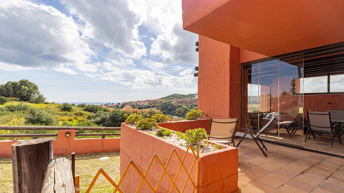 Begane grond appartement in San Luis de Sabinillas-1