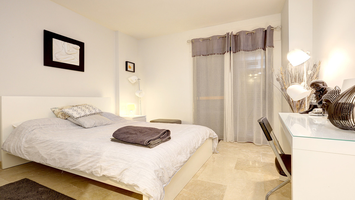 Begane grond appartement in San Luis de Sabinillas-10