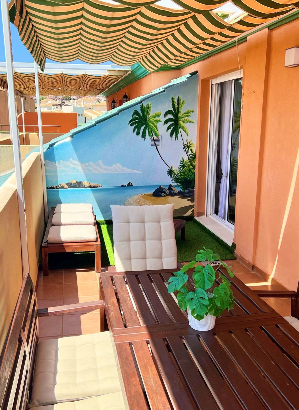Penthouse in San Luis de Sabinillas-22