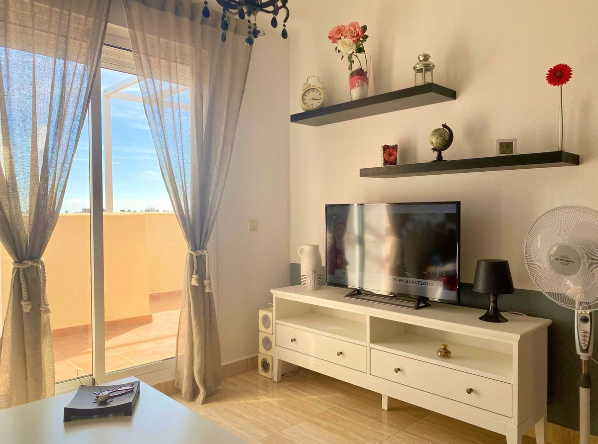 Penthouse in San Luis de Sabinillas-3