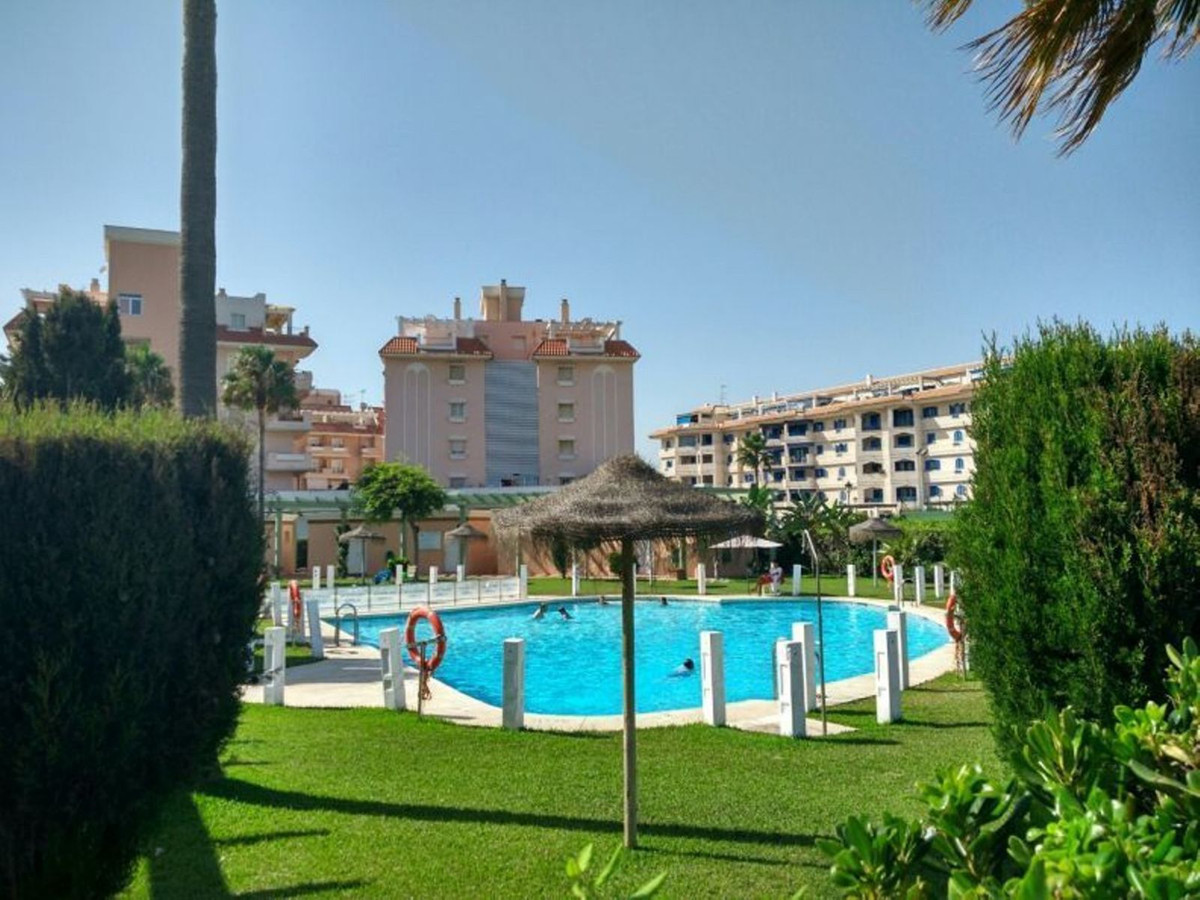 Tussenverdieping Appartement in San Luis de Sabinillas-20