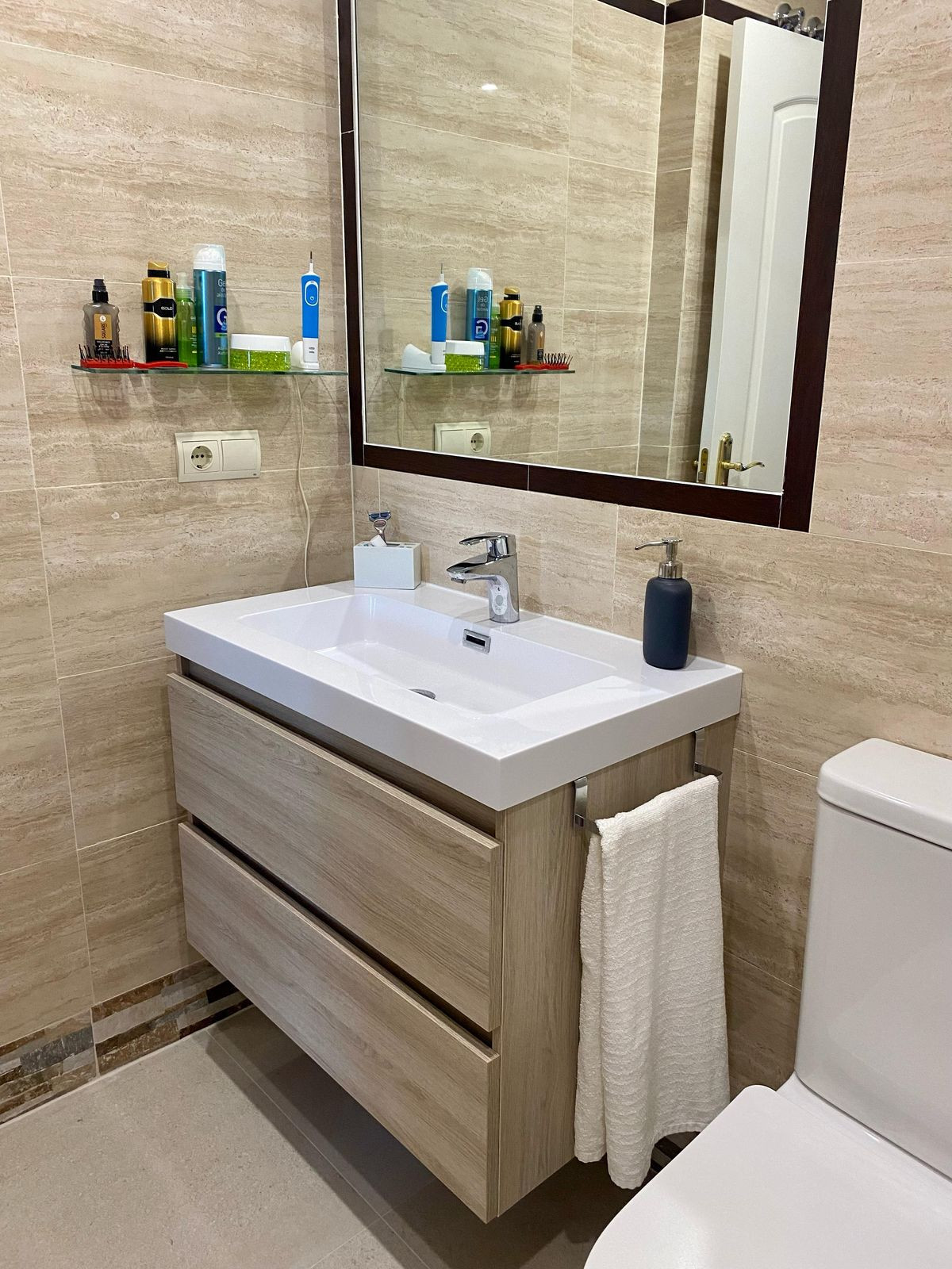 Bovenverdieping Appartement in San Luis de Sabinillas-12
