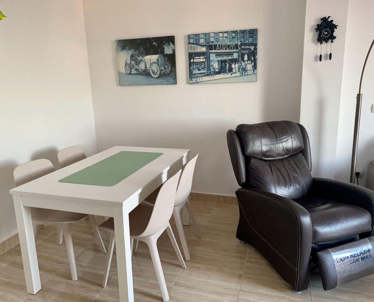 Penthouse in San Luis de Sabinillas-11
