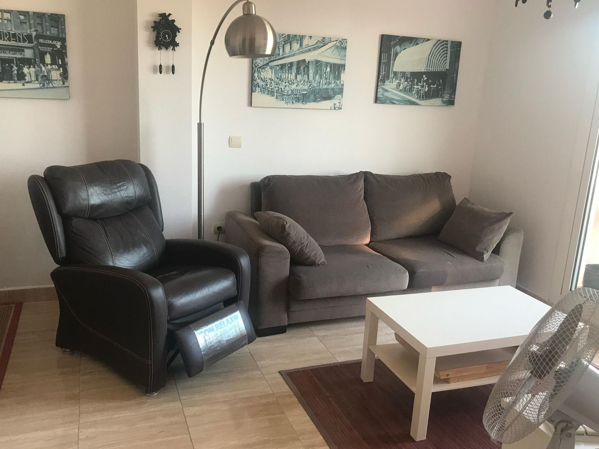 Penthouse in San Luis de Sabinillas-12