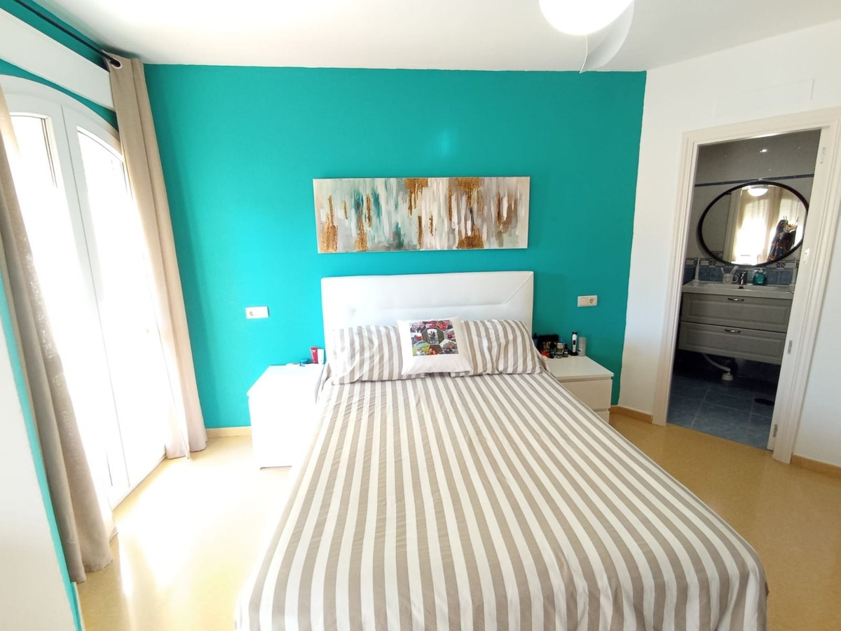 Tussenverdieping Appartement in San Luis de Sabinillas-11