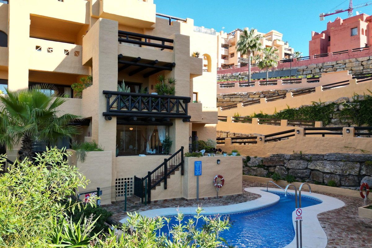 Begane grond appartement in San Luis de Sabinillas-1