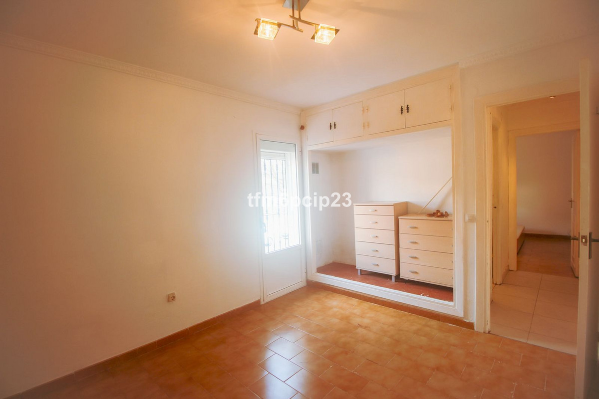 Tussenverdieping Appartement in San Luis de Sabinillas-11