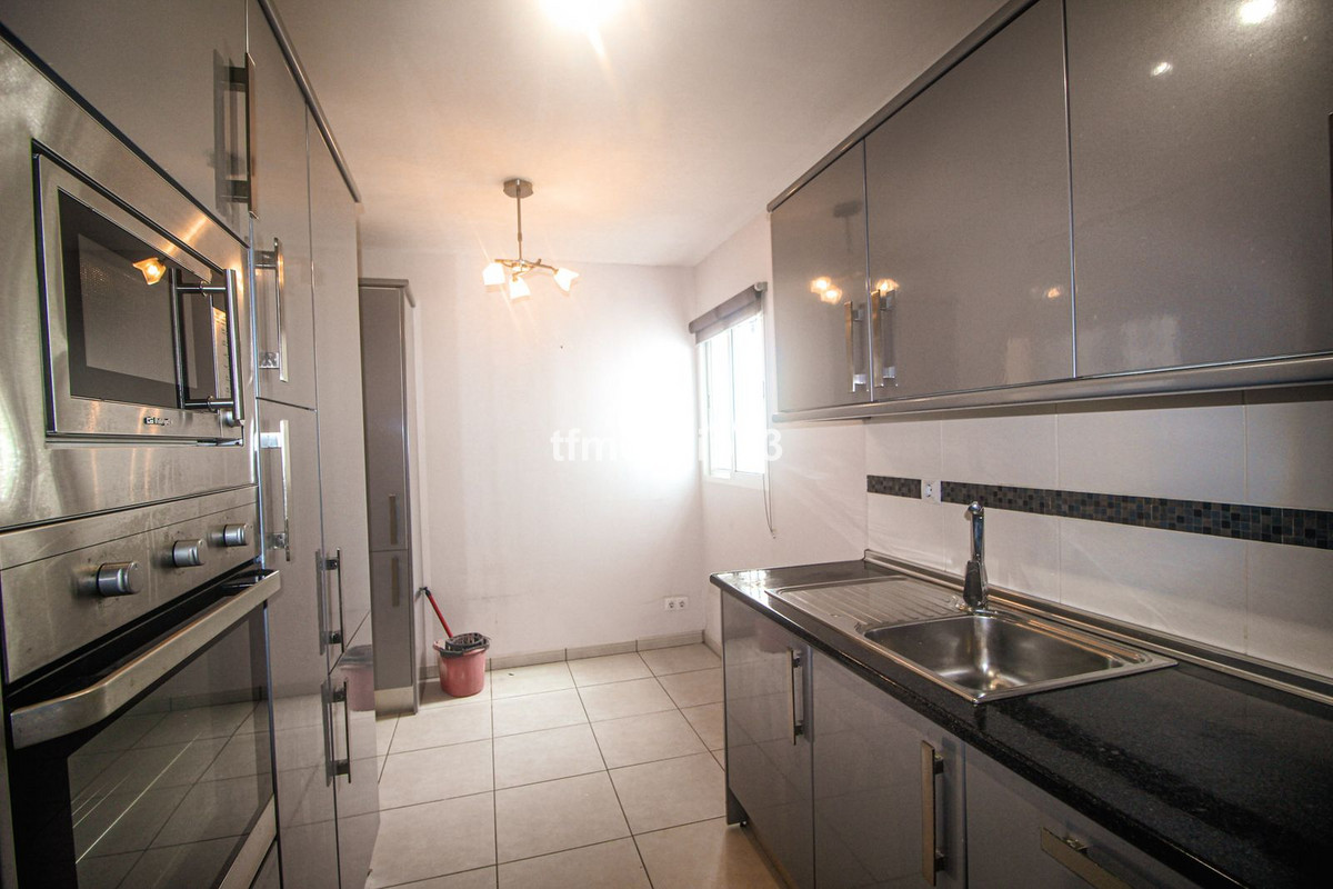 Tussenverdieping Appartement in San Luis de Sabinillas-4