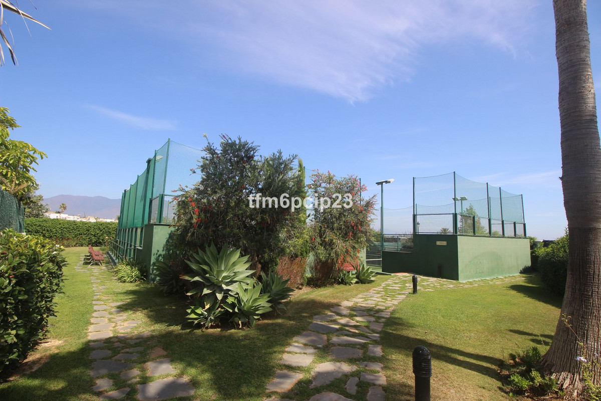 Tussenverdieping Appartement in San Luis de Sabinillas-12