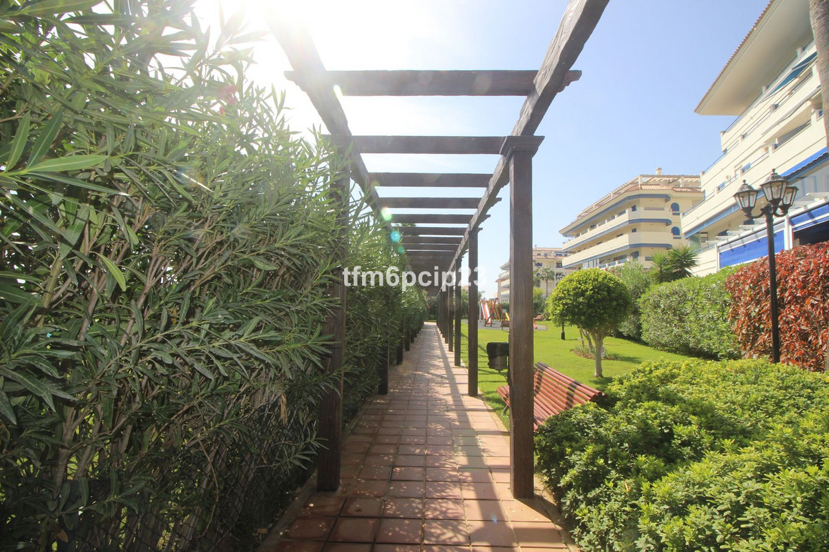 Tussenverdieping Appartement in San Luis de Sabinillas-14