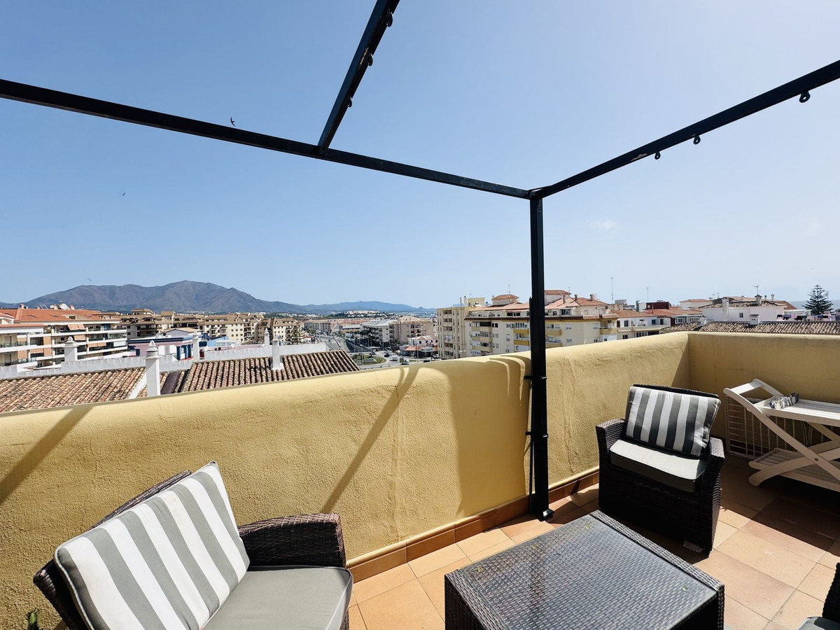 Penthouse in San Luis de Sabinillas-2
