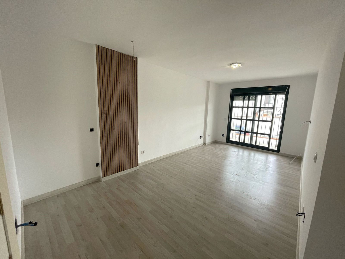 Begane grond appartement in San Luis de Sabinillas-2