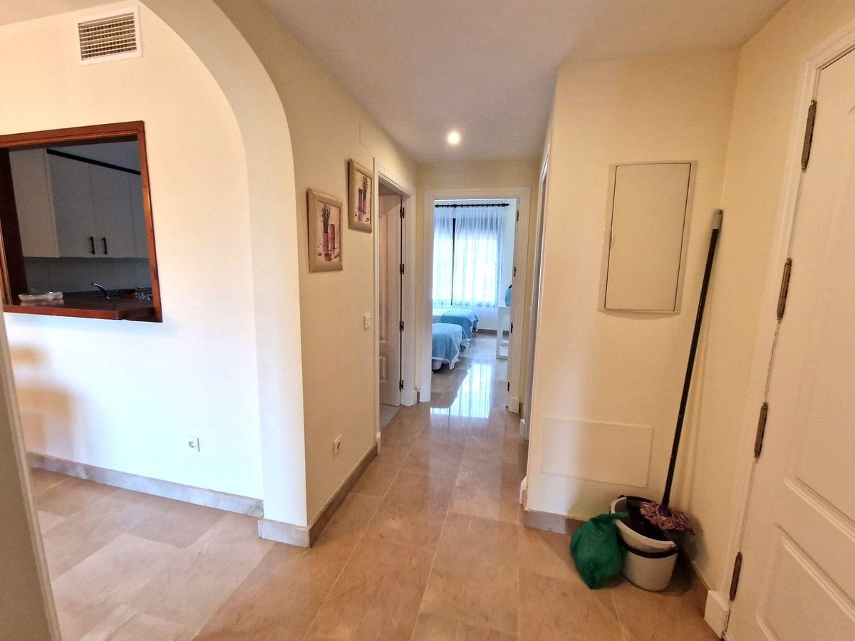 Tussenverdieping Appartement in San Luis de Sabinillas-12