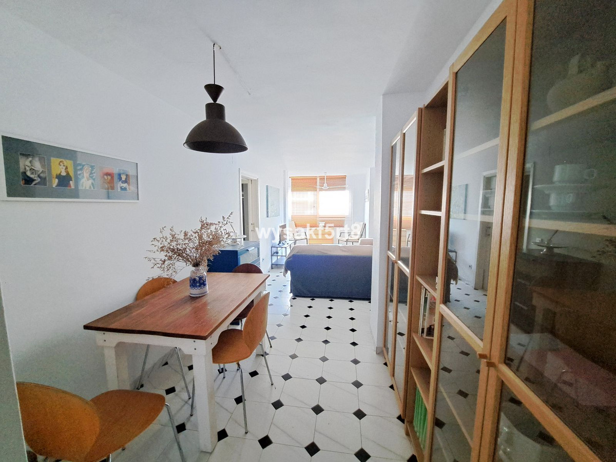 Begane grond appartement in San Luis de Sabinillas-8