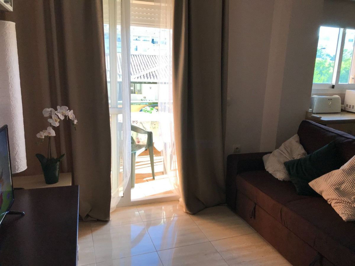 Appartement te koop in San Luis de Sabinillas | 1 slaapkamers H5049382