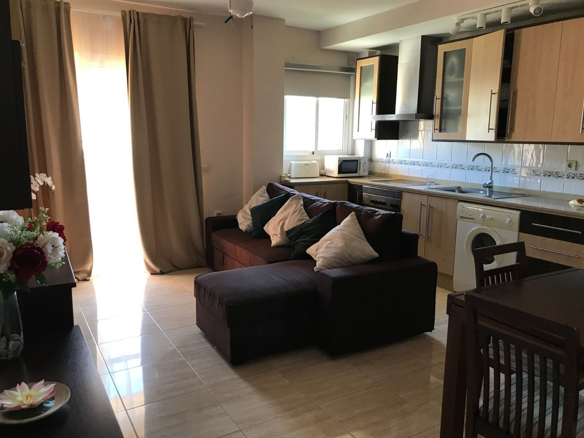 Appartement te koop in San Luis de Sabinillas | 1 slaapkamers H5049382