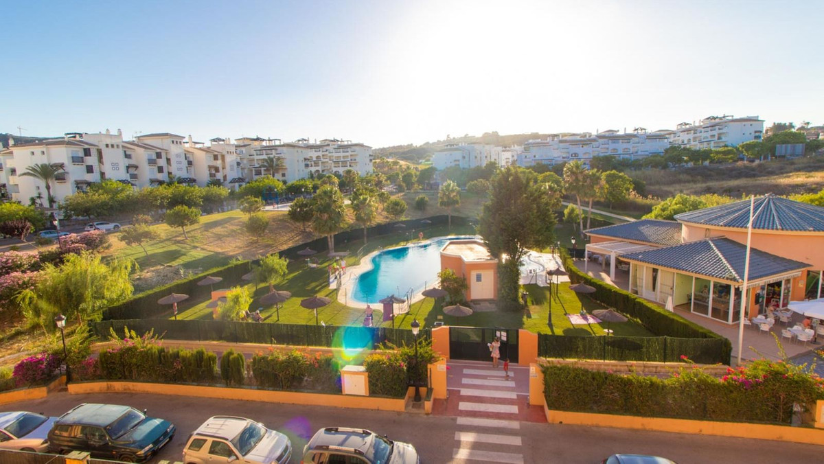 Appartement te koop in San Luis de Sabinillas | 1 slaapkamers H5049382