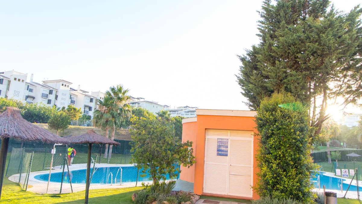 Appartement te koop in San Luis de Sabinillas | 1 slaapkamers H5049382