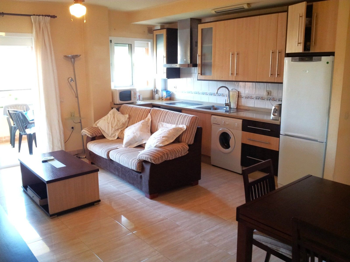 Appartement te koop in San Luis de Sabinillas | 1 slaapkamers H5049382