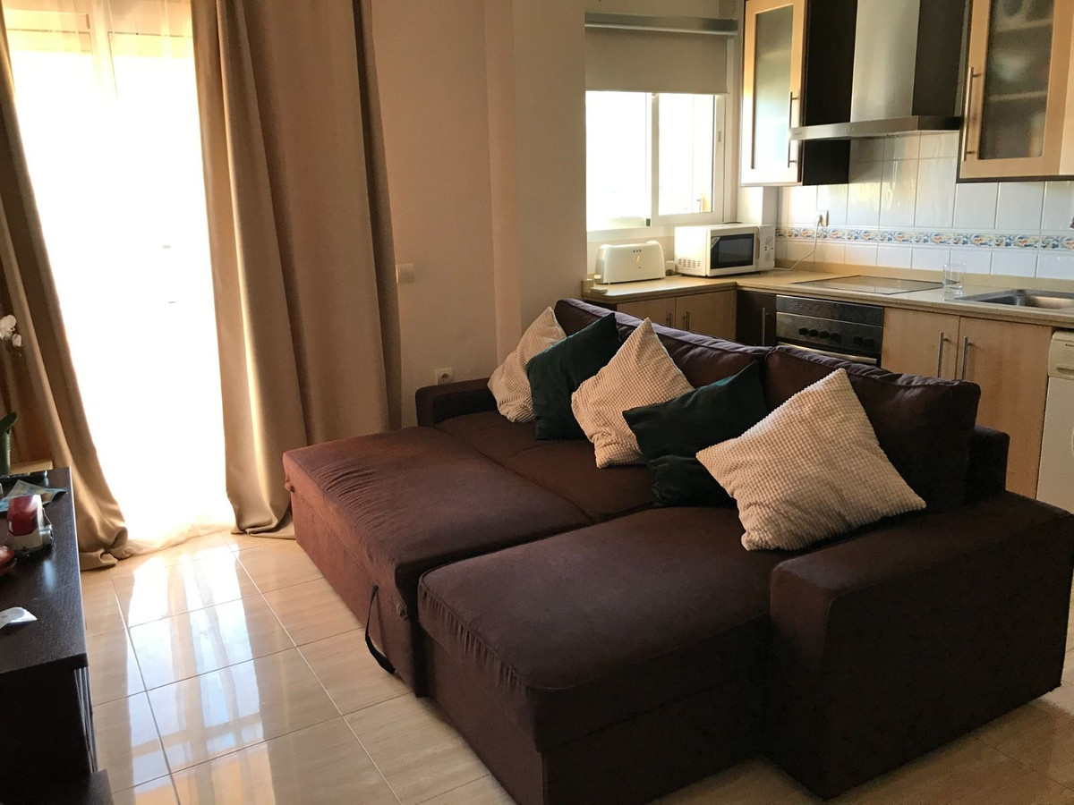 Appartement te koop in San Luis de Sabinillas | 1 slaapkamers H5049382