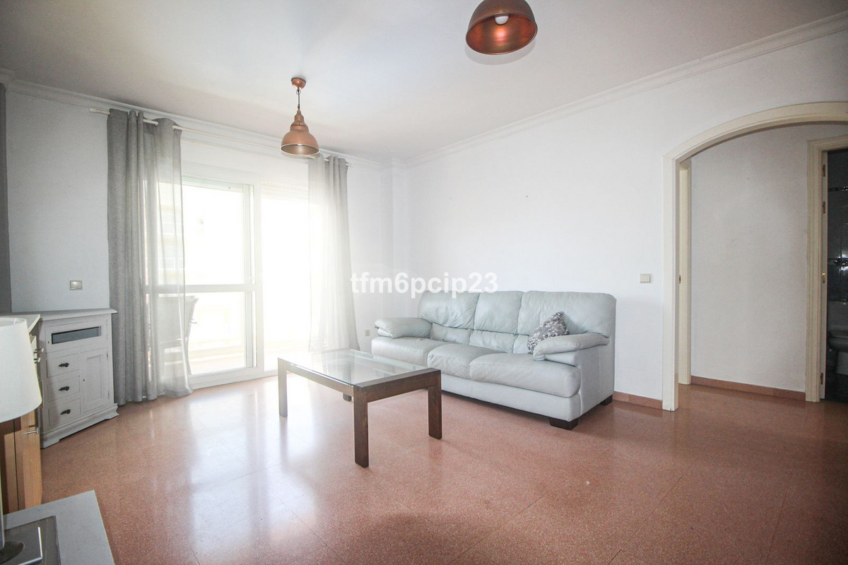 Appartement te koop in San Luis de Sabinillas | 2 slaapkamers H5052418