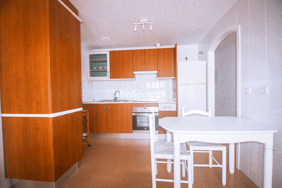 Appartement te koop in San Luis de Sabinillas | 2 slaapkamers H5052418