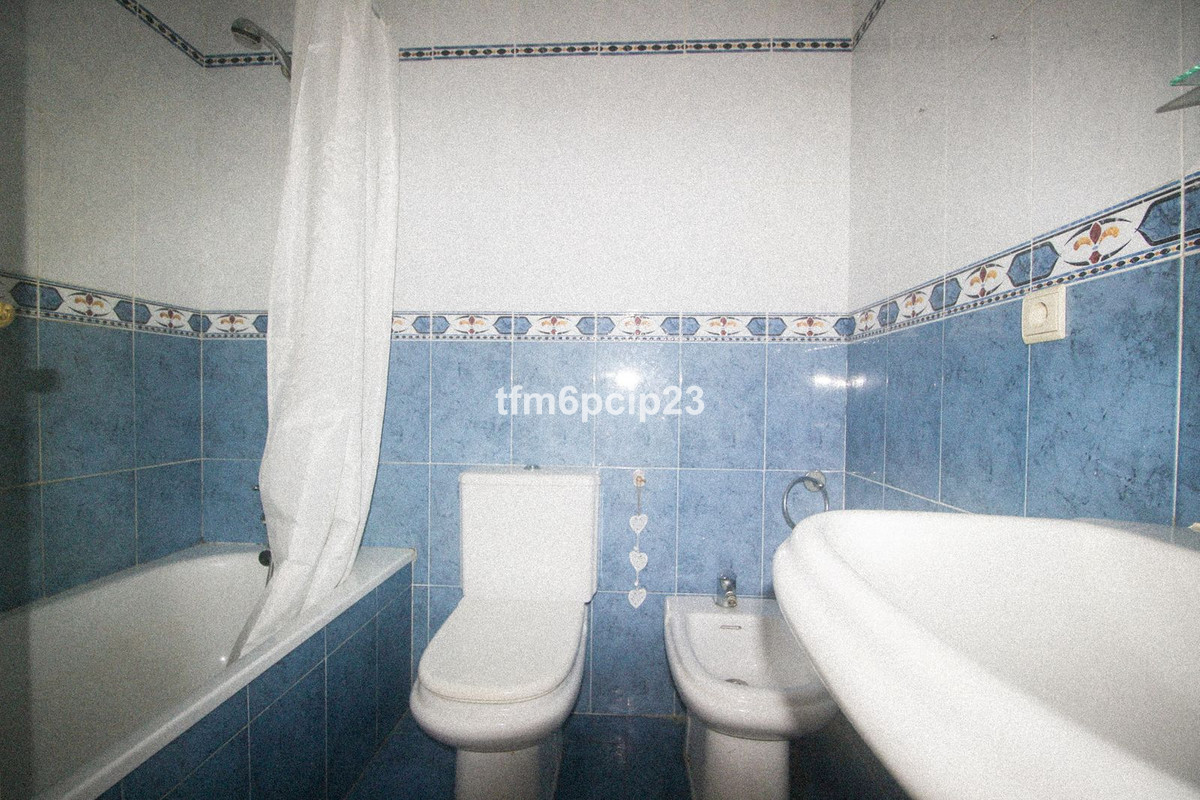 Appartement te koop in San Luis de Sabinillas | 2 slaapkamers H5052418