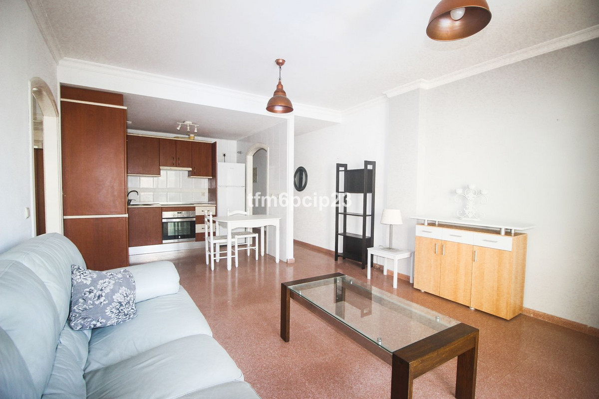 Appartement te koop in San Luis de Sabinillas | 2 slaapkamers H5052418