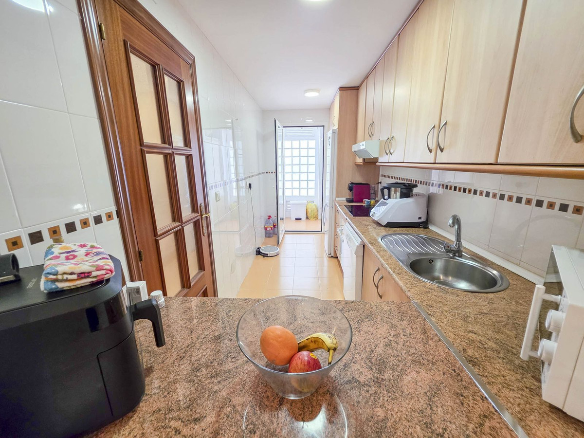 Appartement te koop in San Luis de Sabinillas | 2 slaapkamers H5061784