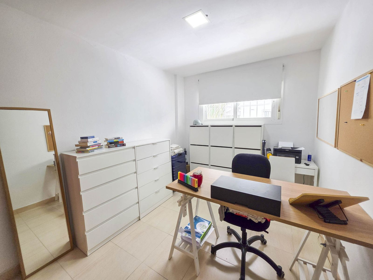 Appartement te koop in San Luis de Sabinillas | 2 slaapkamers H5061784