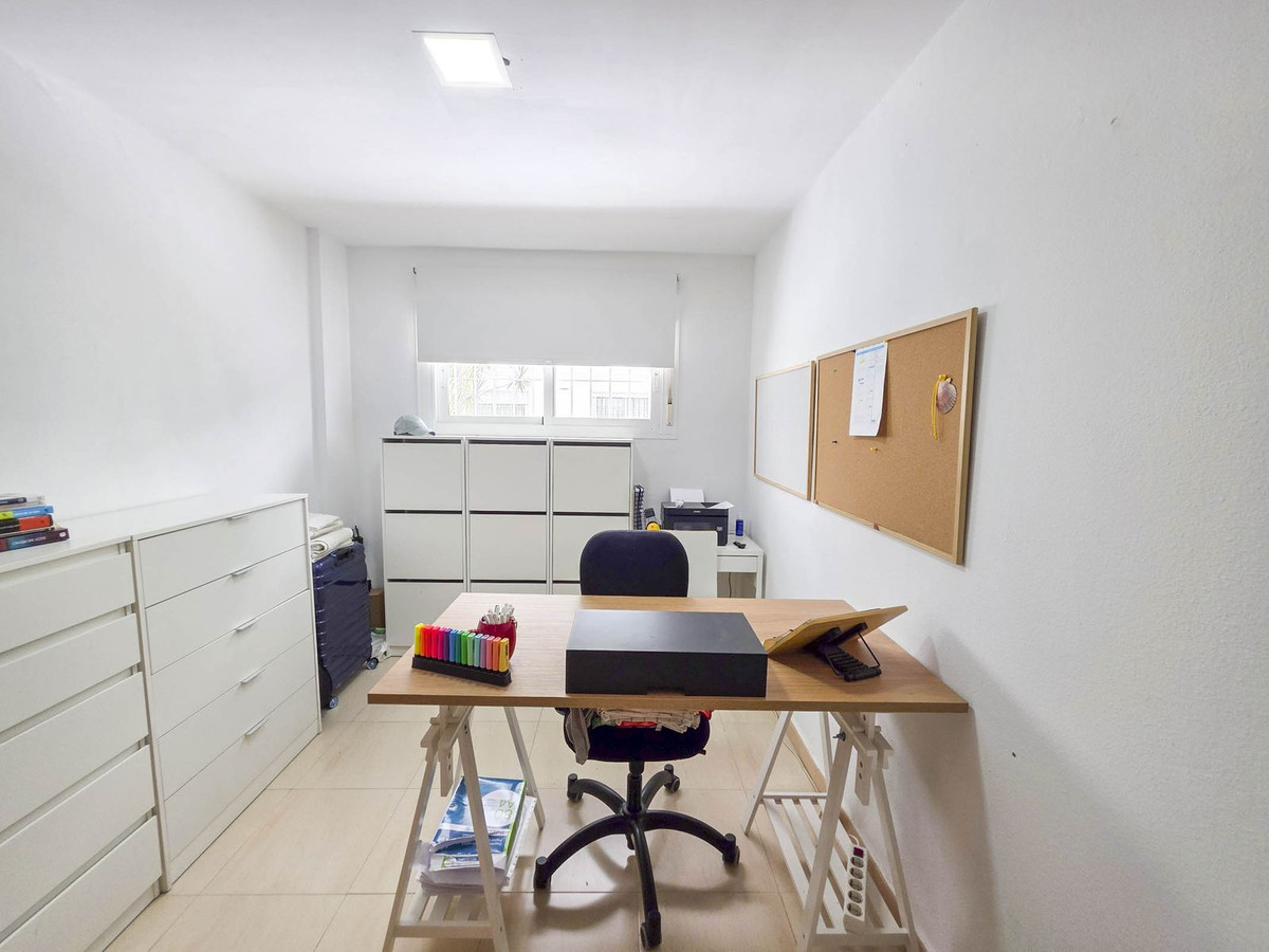 Appartement te koop in San Luis de Sabinillas | 2 slaapkamers H5061784