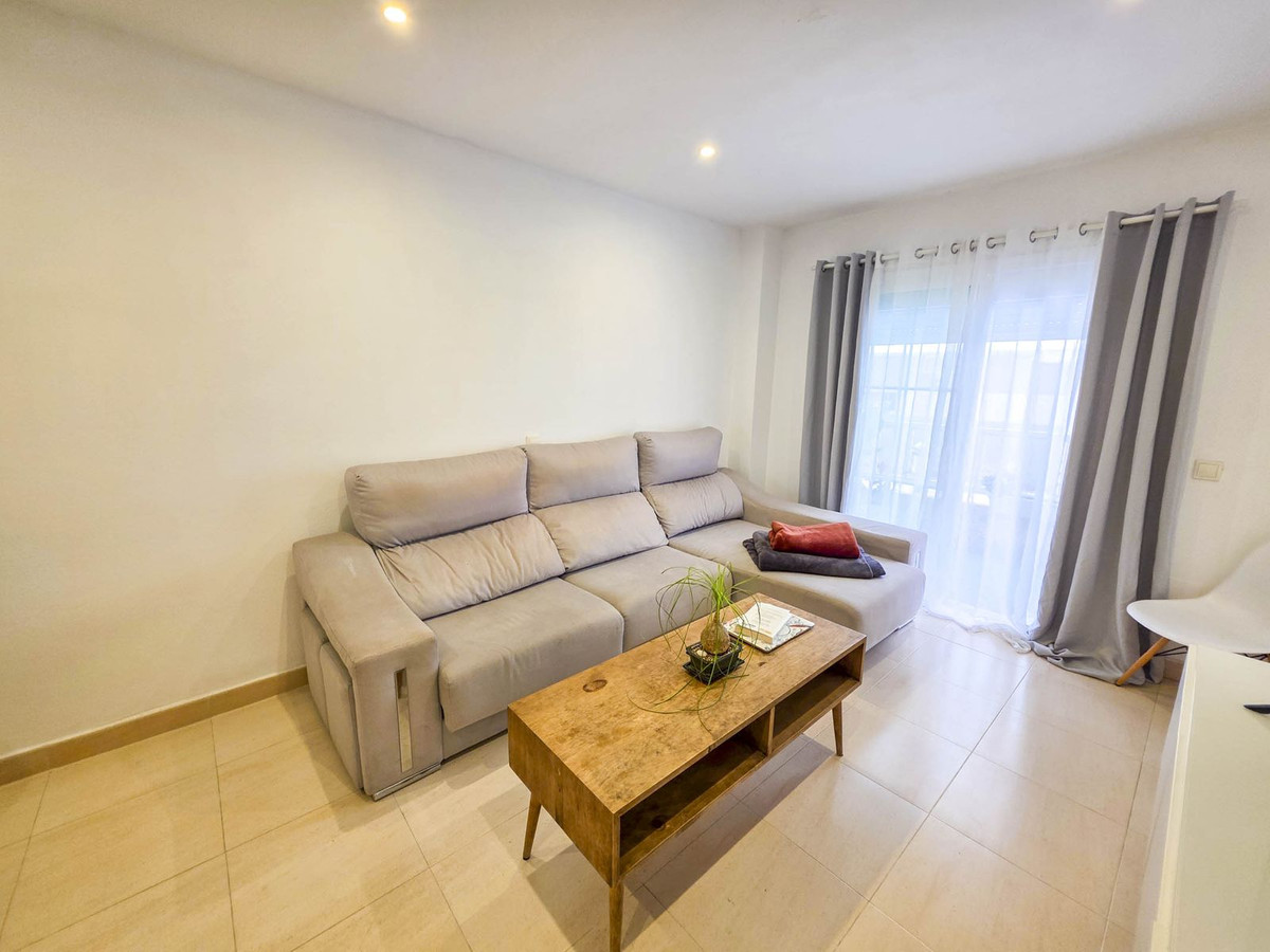 Appartement te koop in San Luis de Sabinillas | 2 slaapkamers H5061784