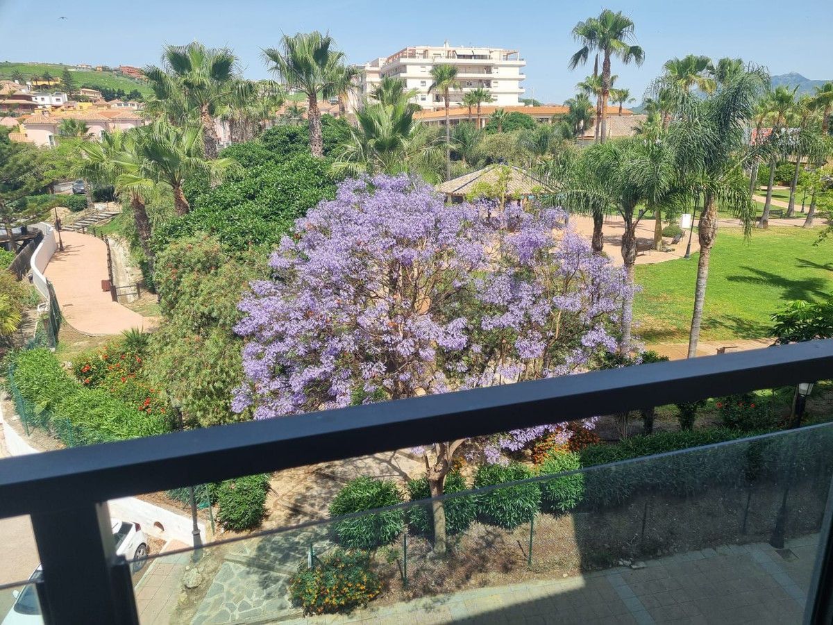 Appartement te koop in San Luis de Sabinillas | 2 slaapkamers H5066791