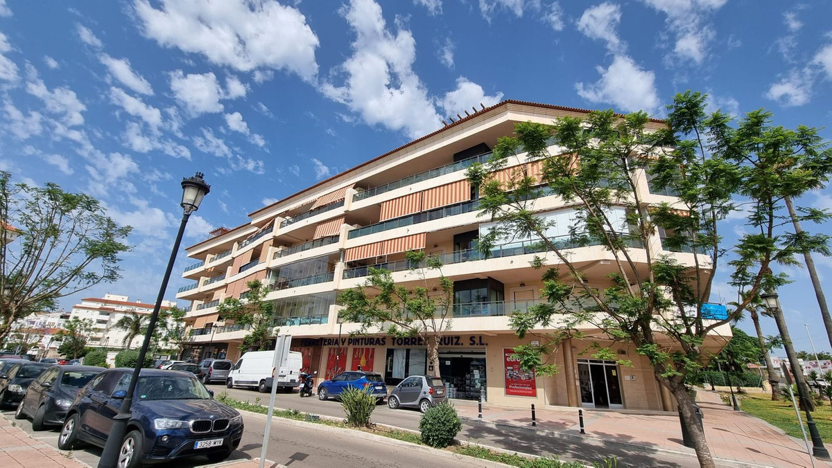 Appartement te koop in San Luis de Sabinillas | 2 slaapkamers H5066791