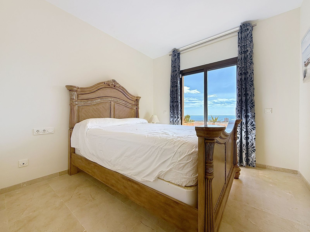 Appartement te koop in San Luis de Sabinillas | 2 slaapkamers H5071108