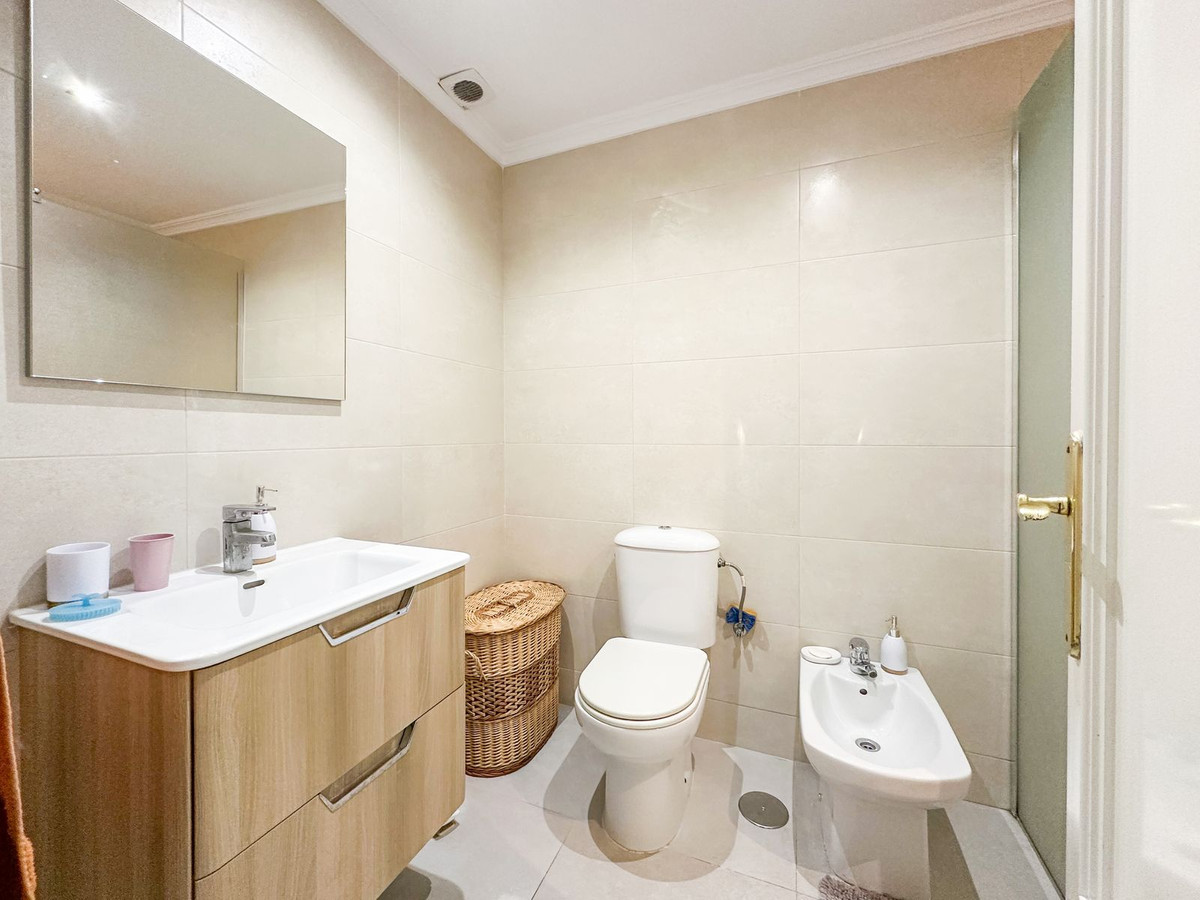 Appartement te koop in San Luis de Sabinillas | 3 slaapkamers H5103565