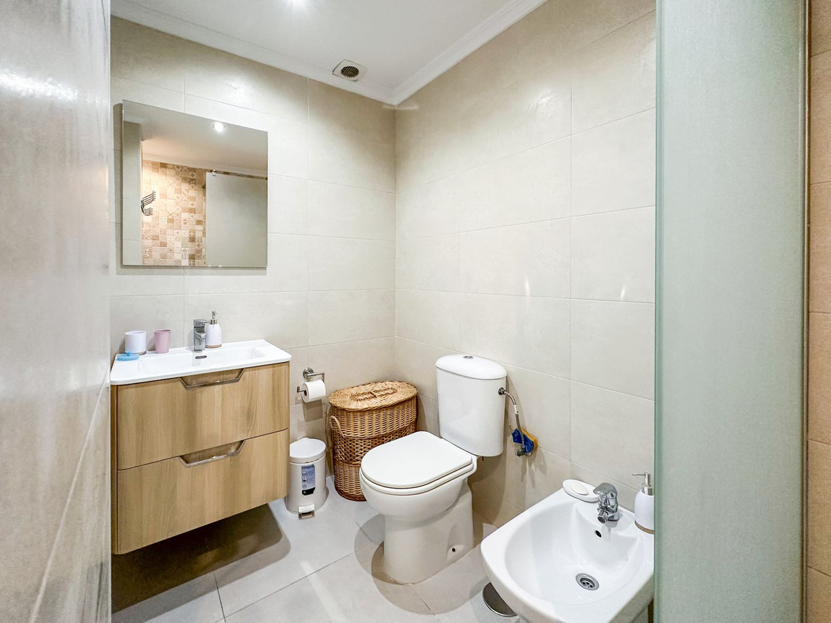 Appartement te koop in San Luis de Sabinillas | 3 slaapkamers H5103565
