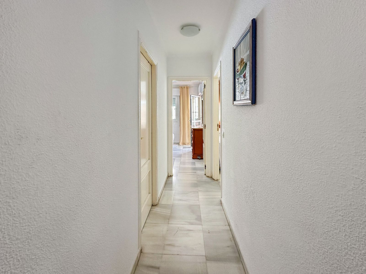 Appartement te koop in San Luis de Sabinillas | 3 slaapkamers H5103565