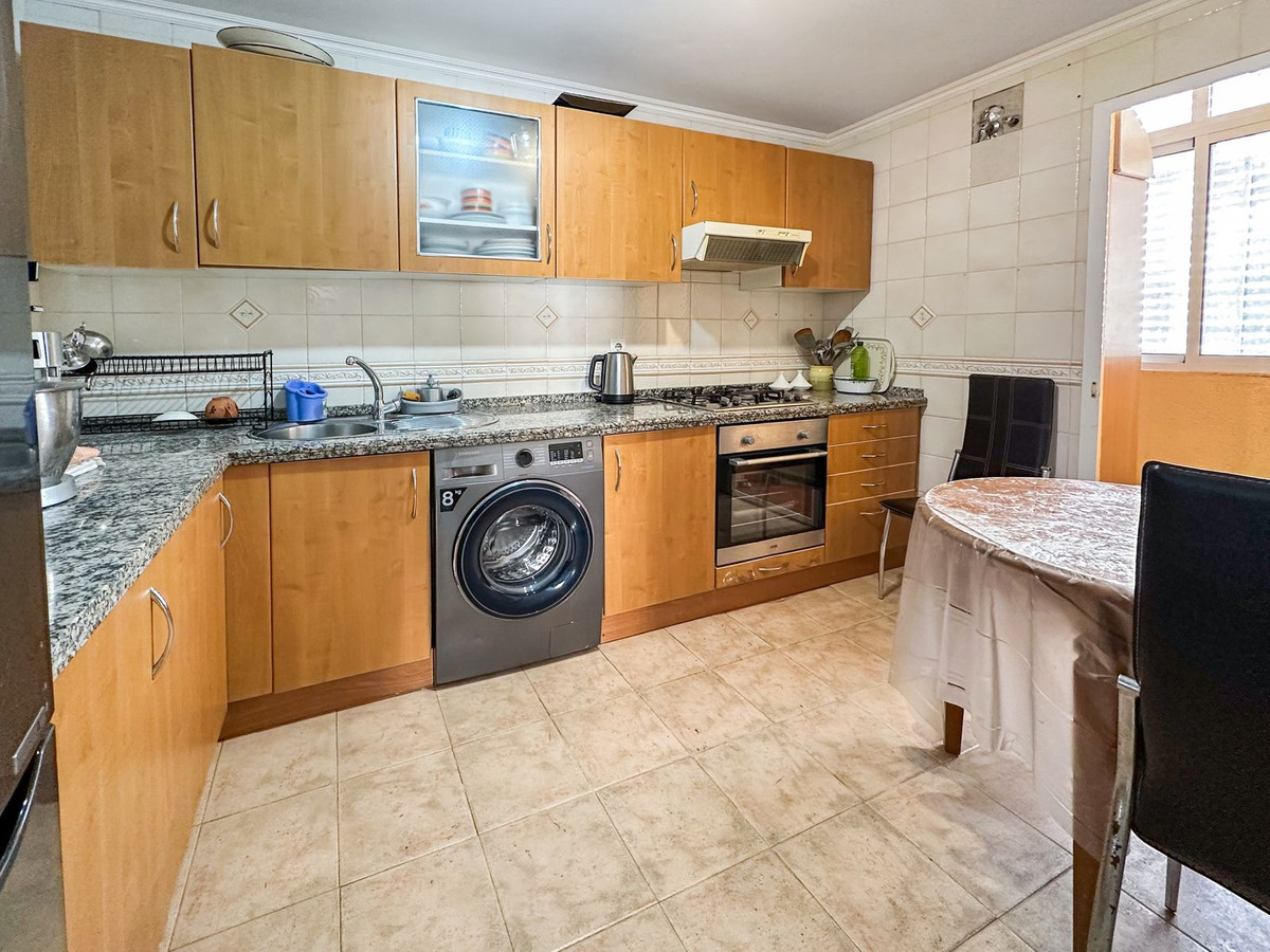 Appartement te koop in San Luis de Sabinillas | 3 slaapkamers H5103565