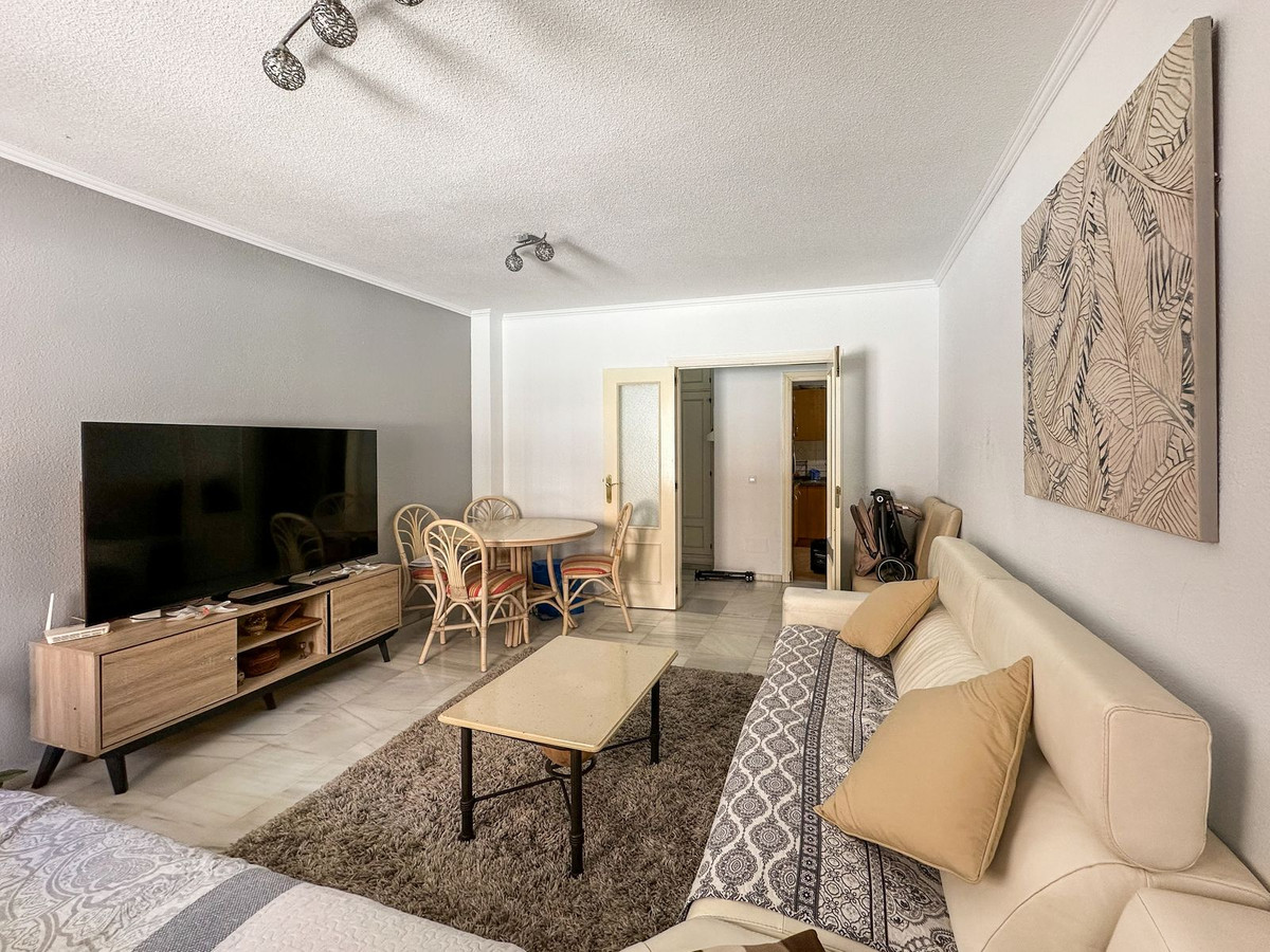 Appartement te koop in San Luis de Sabinillas | 3 slaapkamers H5103565