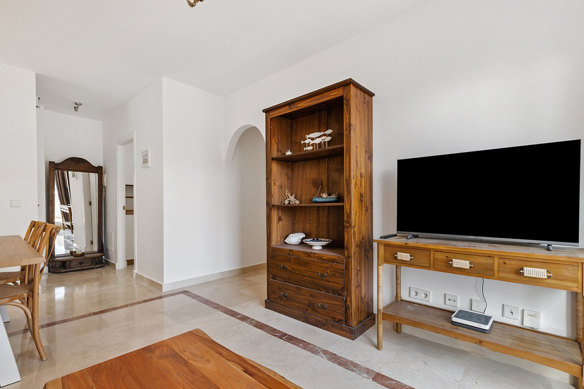 Appartement te koop in San Luis de Sabinillas | 2 slaapkamers H5105452