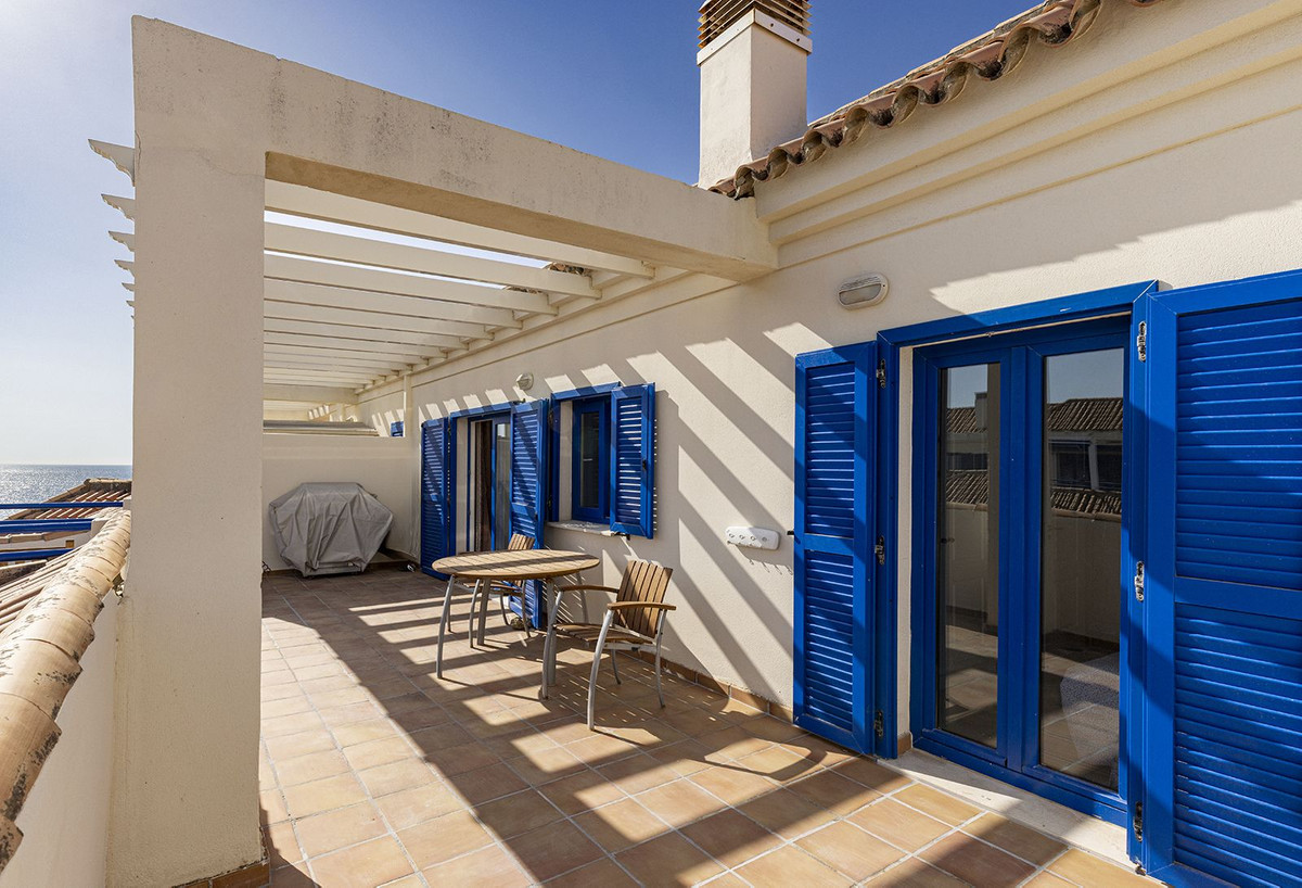 Appartement te koop in San Luis de Sabinillas | 2 slaapkamers H5105452