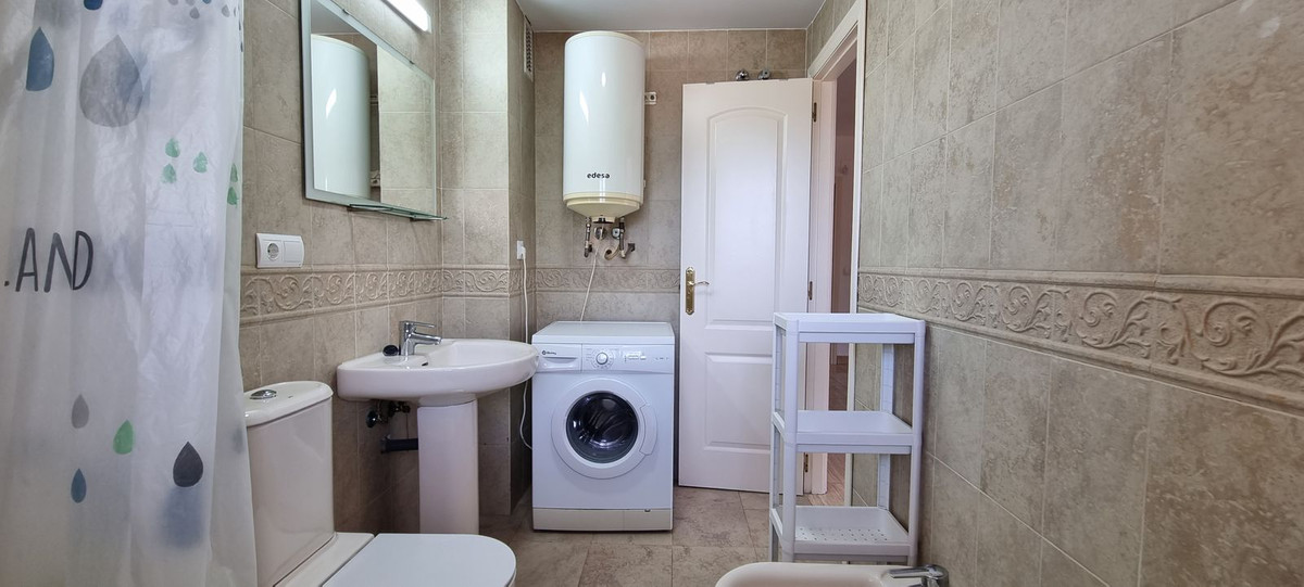 Appartement te koop in San Luis de Sabinillas | 1 slaapkamers H5105869