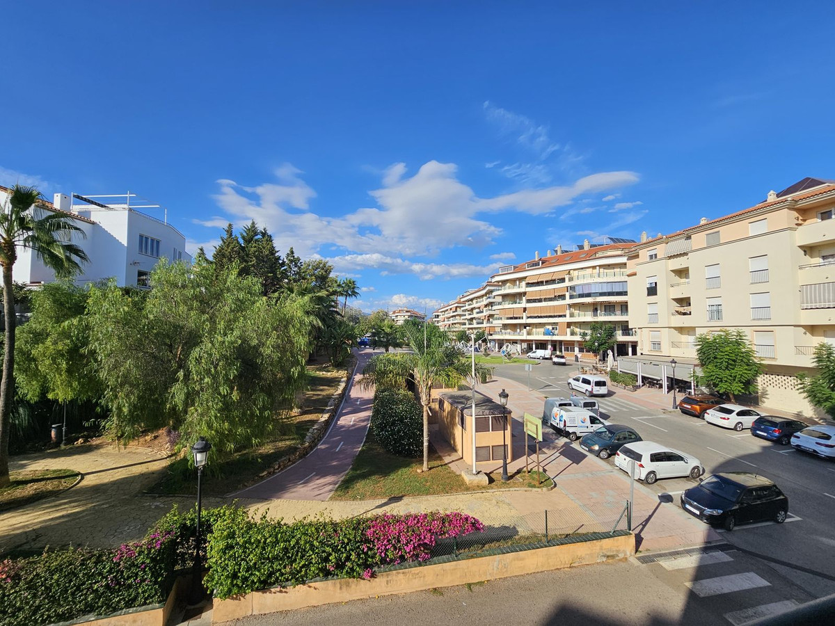 Appartement te koop in San Luis de Sabinillas | 1 slaapkamers H5105869