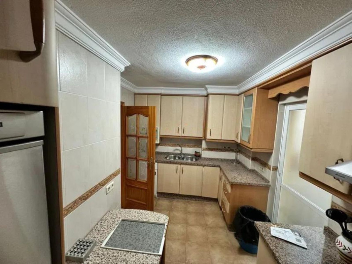 Appartement te koop in San Luis de Sabinillas | 4 slaapkamers H5107510