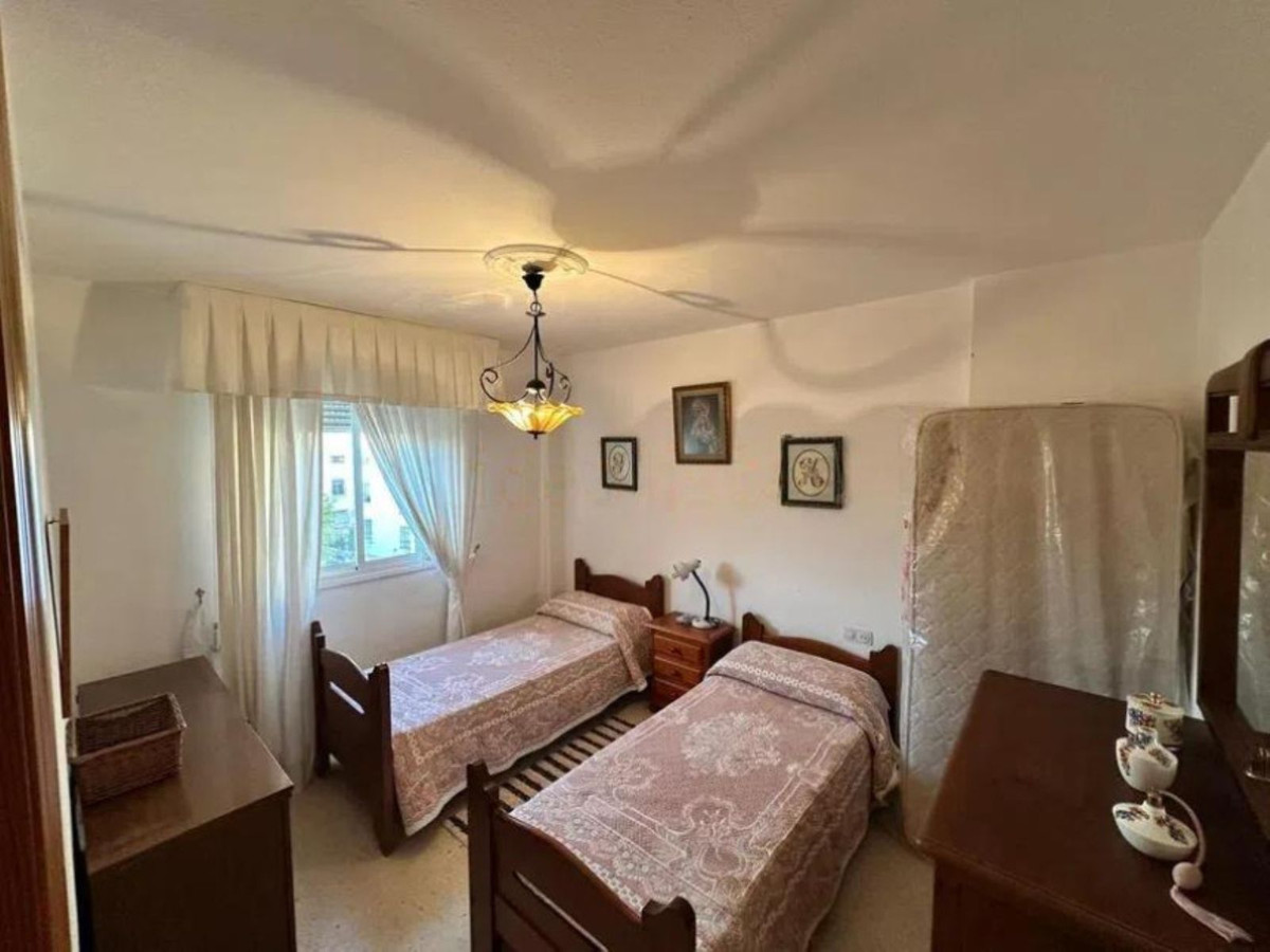 Appartement te koop in San Luis de Sabinillas | 4 slaapkamers H5107510