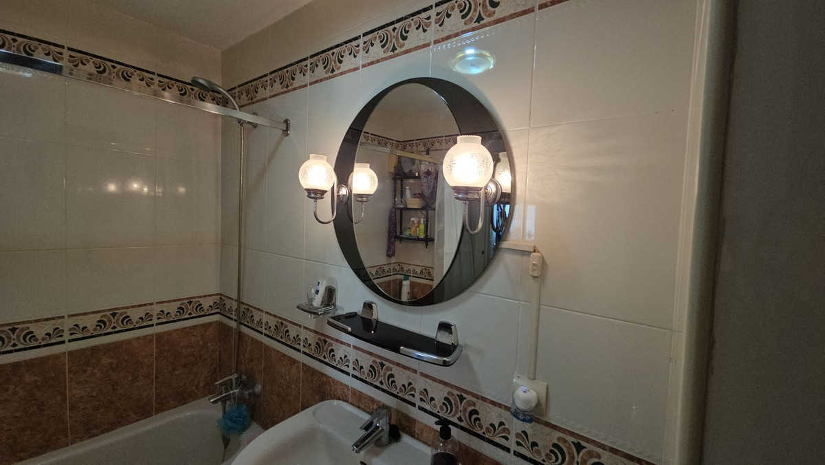 Appartement te koop in San Luis de Sabinillas | 2 slaapkamers H5122099